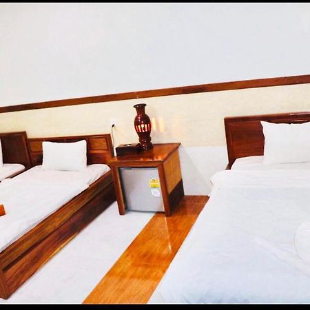 Ly Meng Hotel Battambang Extérieur photo