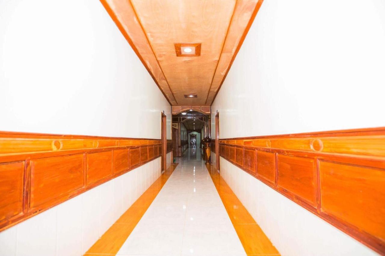 Ly Meng Hotel Battambang Extérieur photo